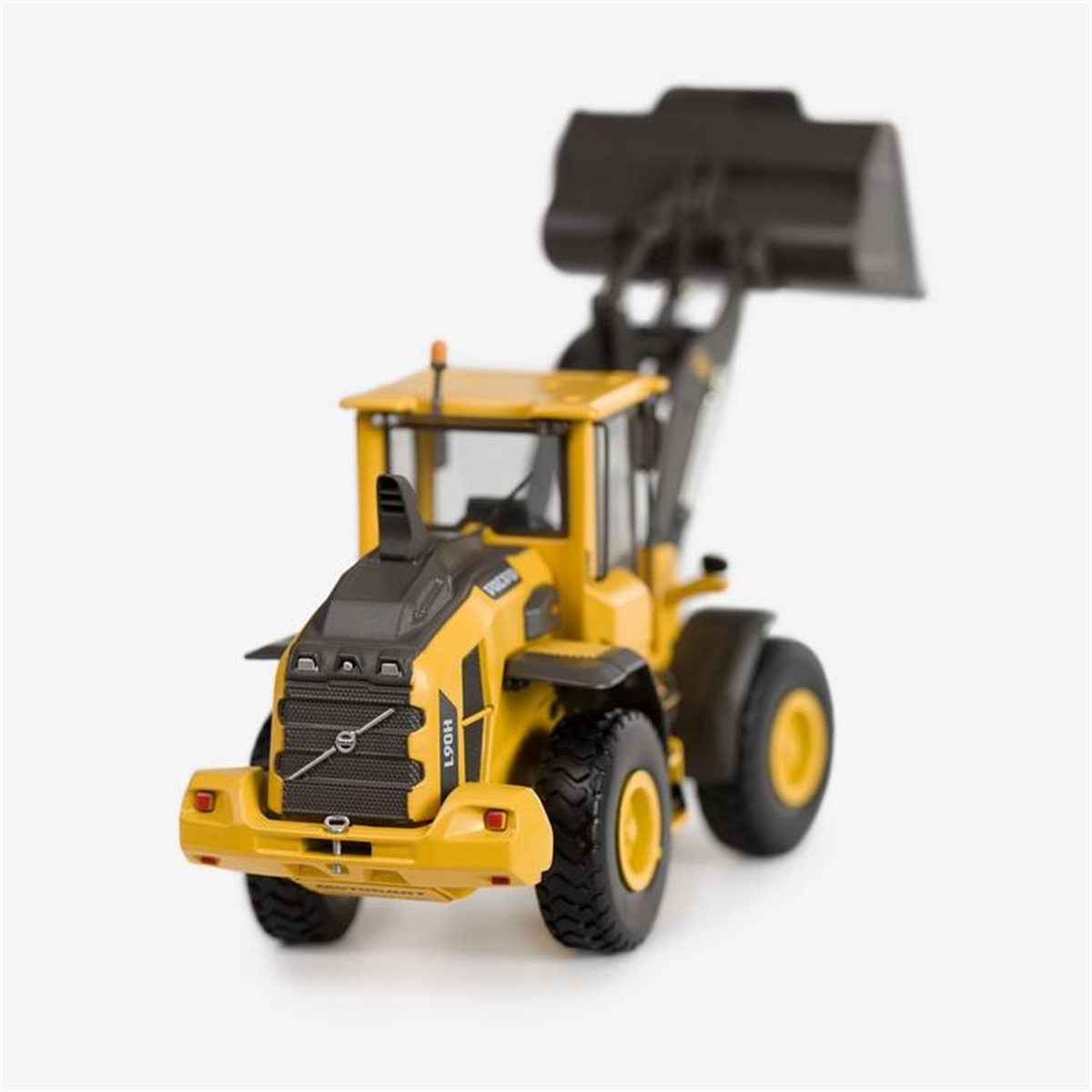 VOLVO L90H LOADER MODEL